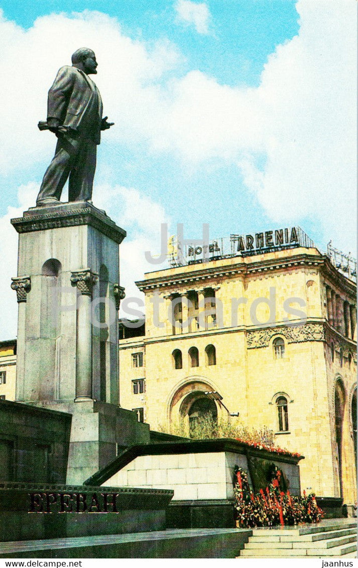 Yerevan - monument to Lenin - 1981 - Armenia USSR - unused - JH Postcards
