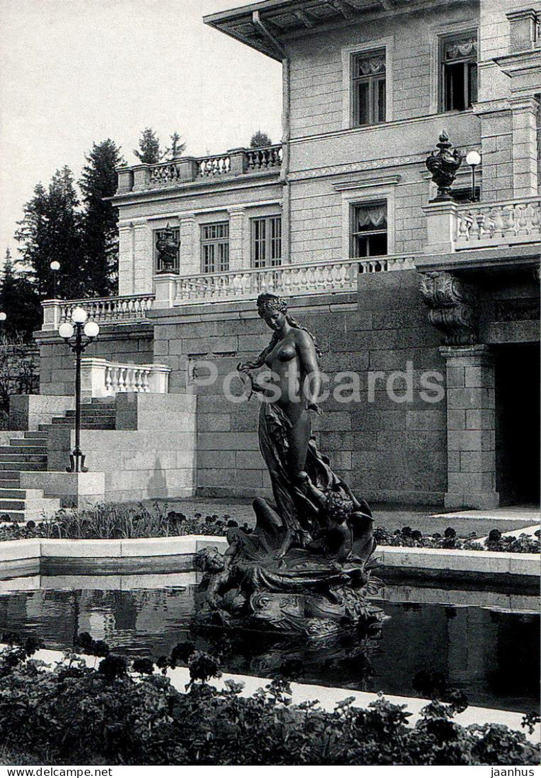 Oru Loss - A basin on the west terrace of Oru mansion - REPRODUCTION - castle - Estonia - unused - JH Postcards