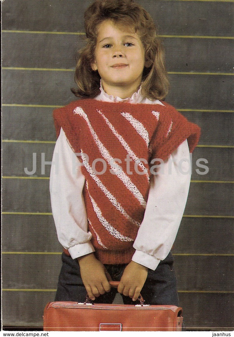 Girl Vest - Children Fashion - Czech Republic - unused - JH Postcards