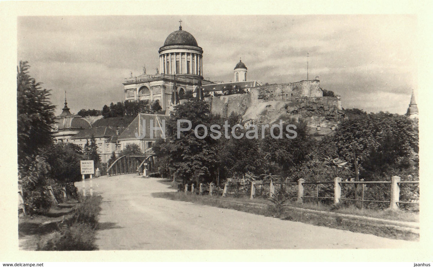 Esztergom - Udvozlet Esztergombol - old postcard - Hungary - unused - JH Postcards