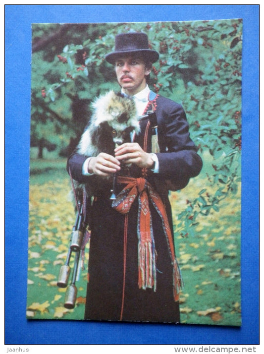 Bagpipe - Estonian folk instruments - folk costume - 1979 - Estonia USSR - unused - JH Postcards