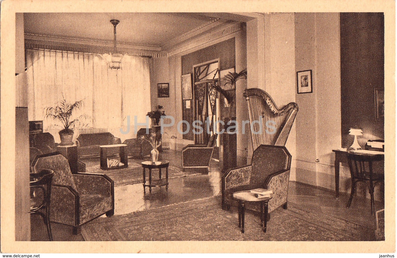 Royal Gascogne - Angle Rue de Conde et Esplanade des Quinconces - Bordeaux - old postcard - France - unused - JH Postcards