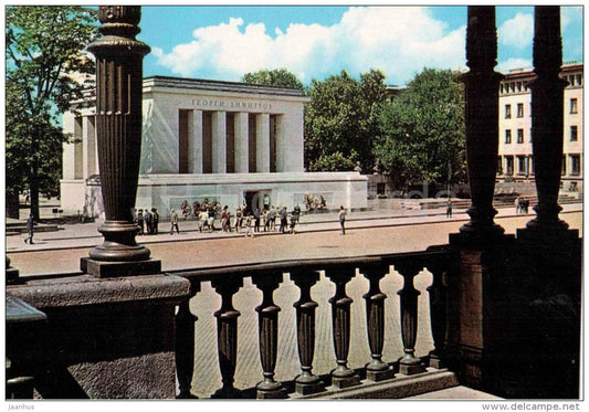 Georgi Dimitrov Mausoleum - Sofia - 2181 - Bulgaria - unused - JH Postcards