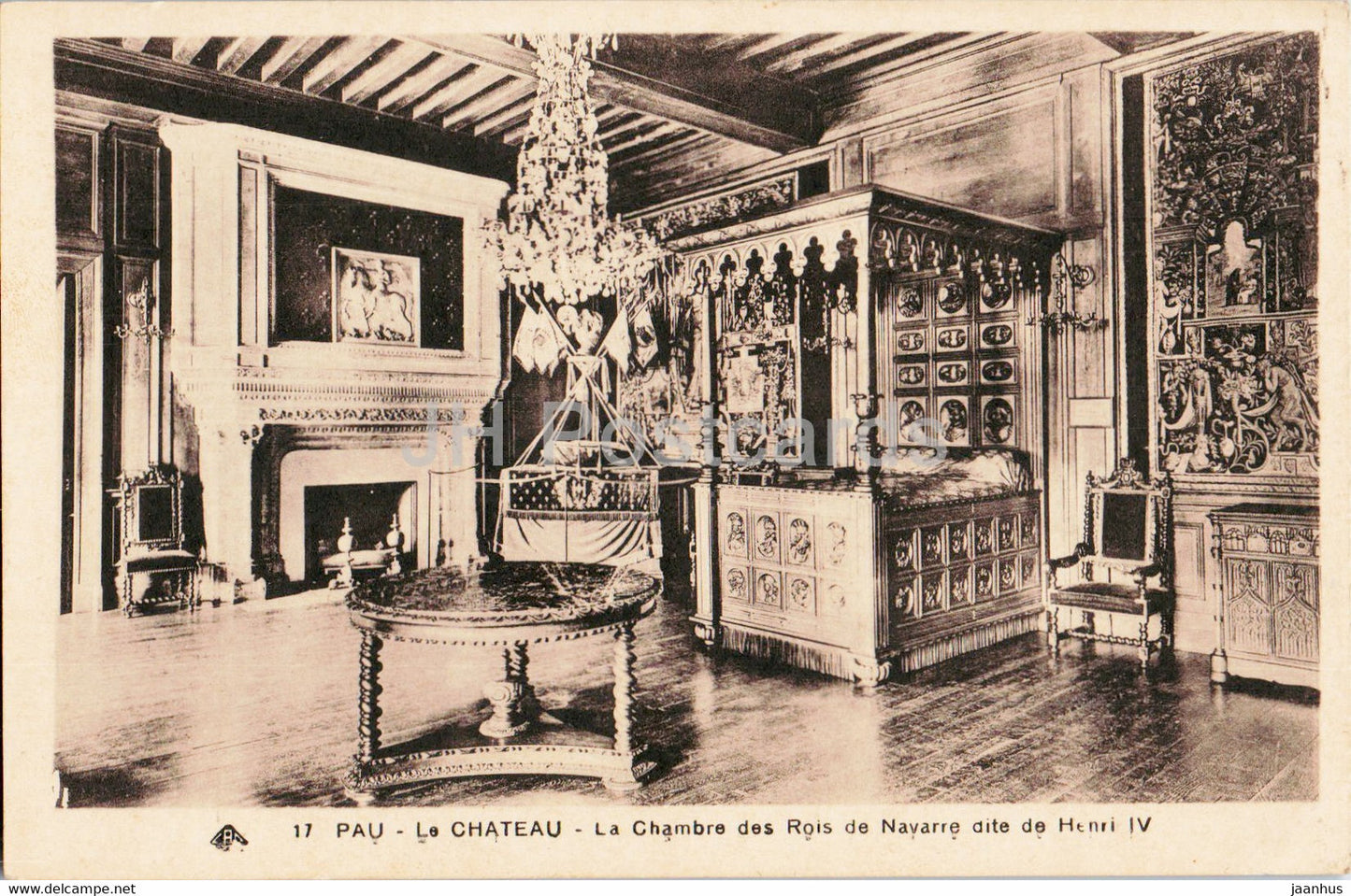 Pau - Le Chateau - La Chambre des Rois de Navarre dite de Henri IV - castle - old postcard - France - unused - JH Postcards