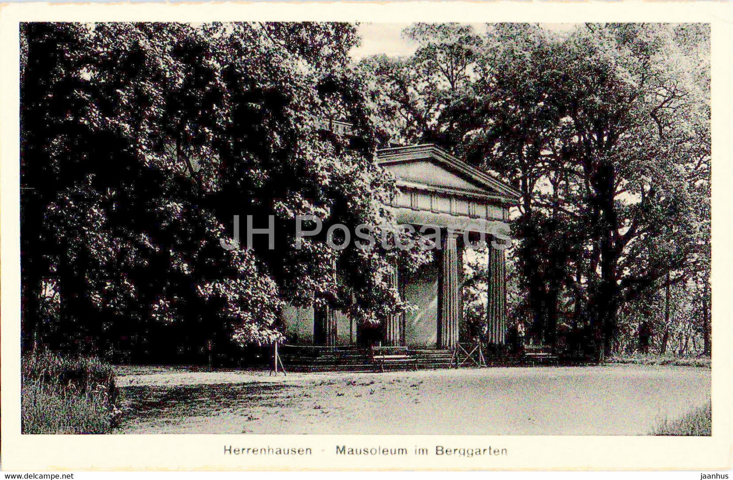 Hannover - Herrenhausen - Mausoleum im Berggarten - old postcard - Germany - unused - JH Postcards