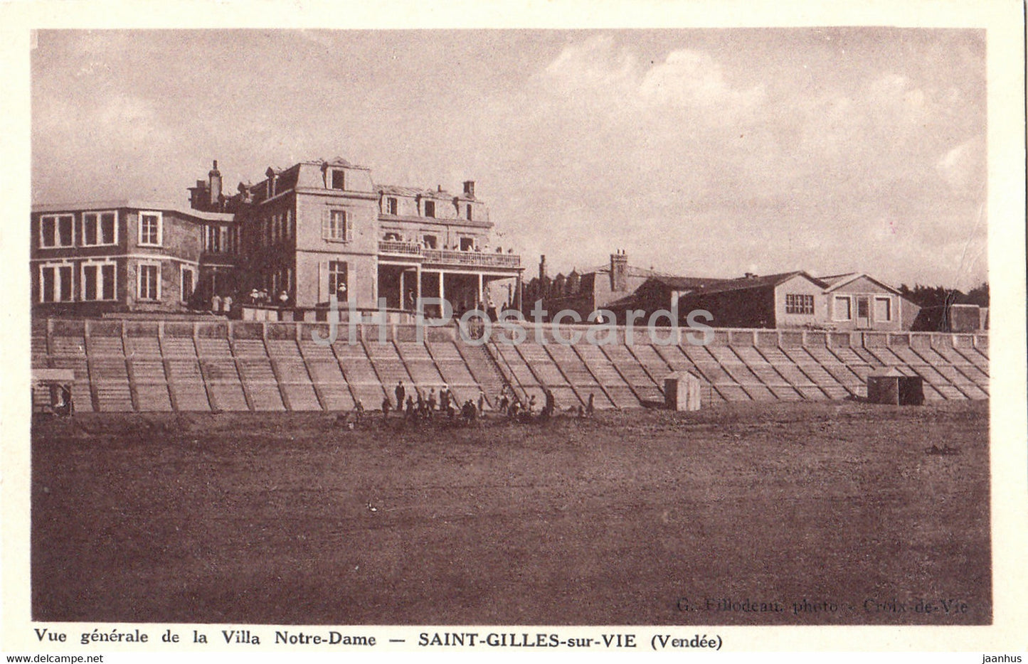 Saint Gilles sur Vie - Vue Generale de la Villa Notre Dame - old postcard - France - unused - JH Postcards