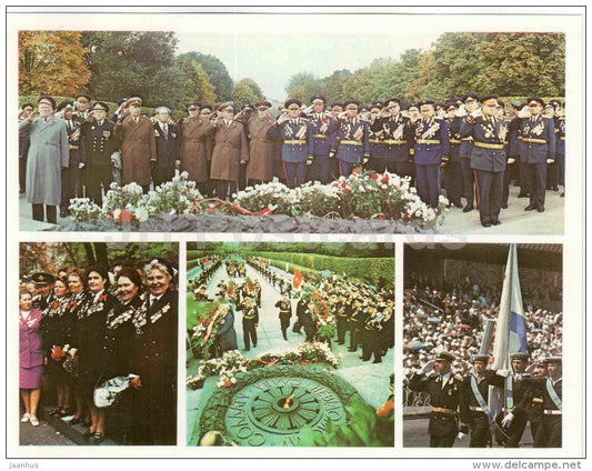 by the Grave of the Unknown Soldier - veterans - large format postcard - Kyiv - Kiev - 1980 - Ukraine USSR - unused - JH Postcards