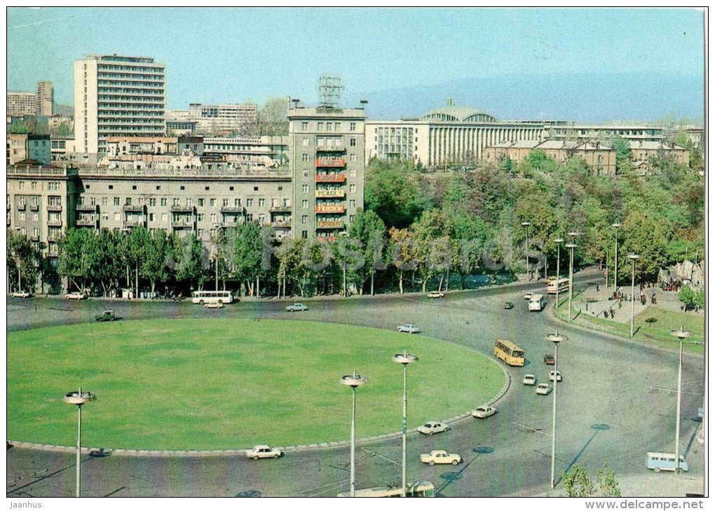 Heroes Square - bus ikarus - roundabout - Tbilisi - 1980 - postal stationery - AVIA - Georgia USSR - unused - JH Postcards