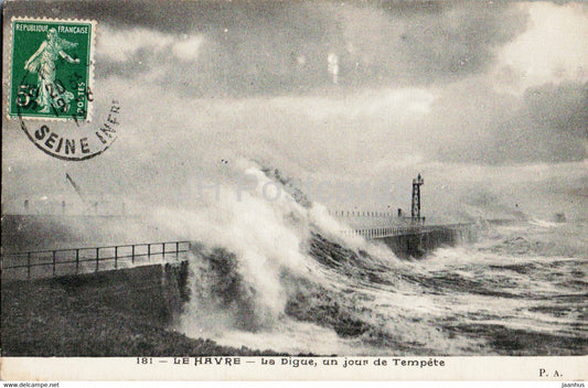 Le Havre - La Digue un jour de Tempete - 181 - old postcard - France - used - JH Postcards