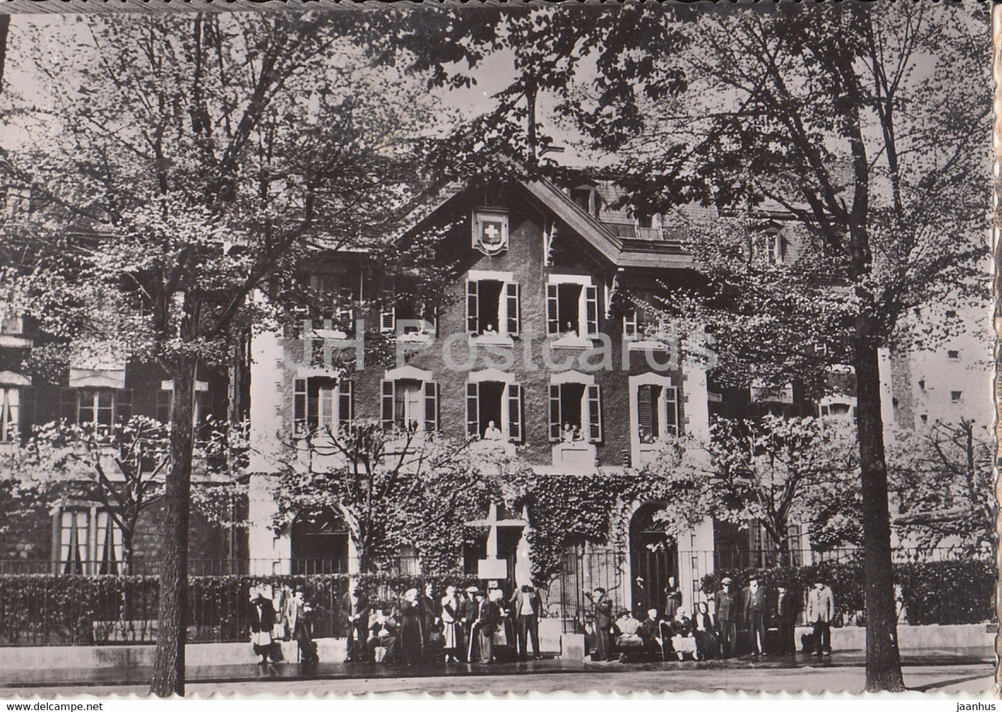 Paris - Maison de Retraite Suisse - Avenue de St Mande - France - used - JH Postcards