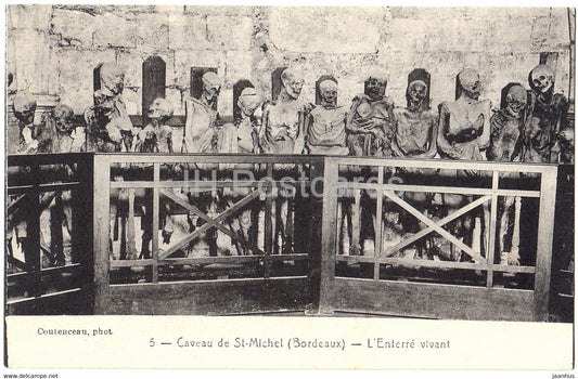 Caveau de St Michel - L'Enterre vivant - 5 - old postcard - France - unused - JH Postcards