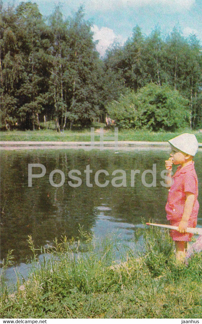 Moscow - Sokolniki - Boy near the Pond - 1965 - Russia USSR - unused - JH Postcards