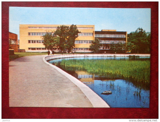 The bath establishment and policlinic of the resort - Haapsalu - 1979 - Estonia USSR - unused - JH Postcards
