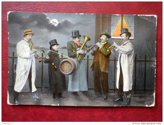 Musicians - trumpet - tuba - clarinet - old postcard - 55379 - used - JH Postcards