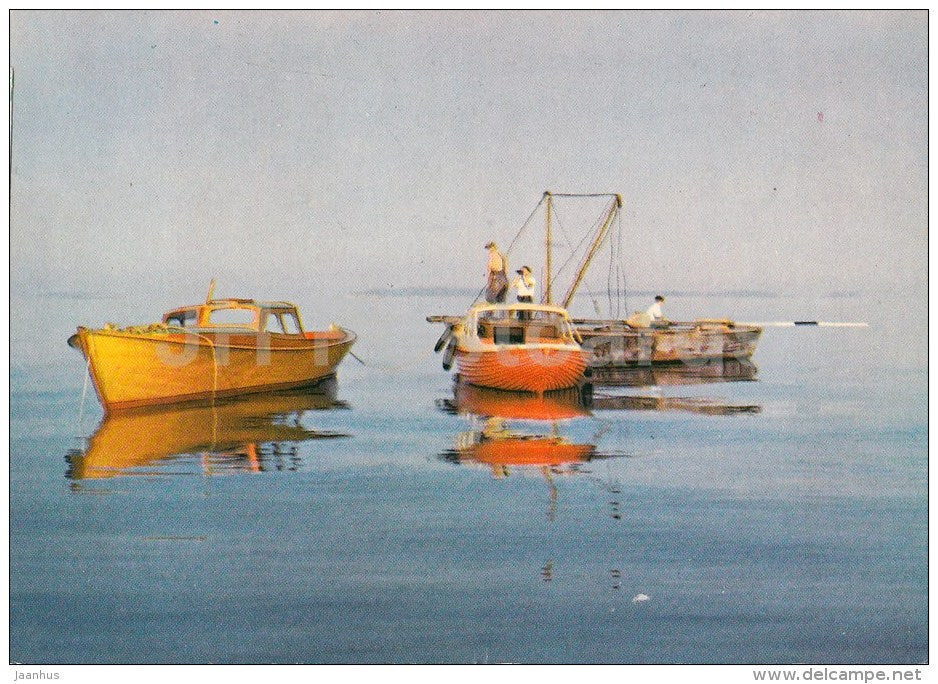 Boats - Kansankulttuuri OY - Finland - old postcard - used - JH Postcards