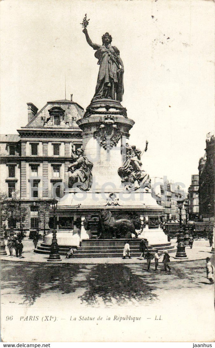 Paris - Statue de la Republique - 96 - old postcard - France - used - JH Postcards