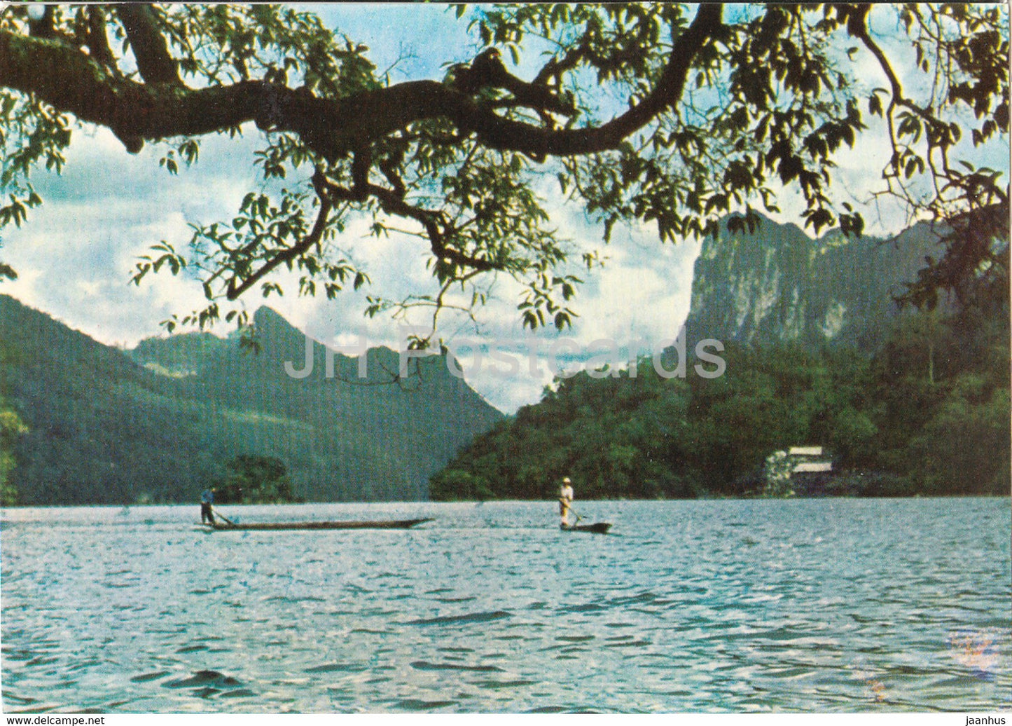 Some Aspects of Vietnam - The Ba Be Lake in Bac Can province - Vietnam - unused - JH Postcards