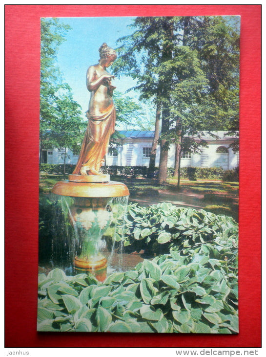 The Bell Fountain , 1723 - statue of Psyche - fountains - 1973 - Russia USSR - unused - JH Postcards