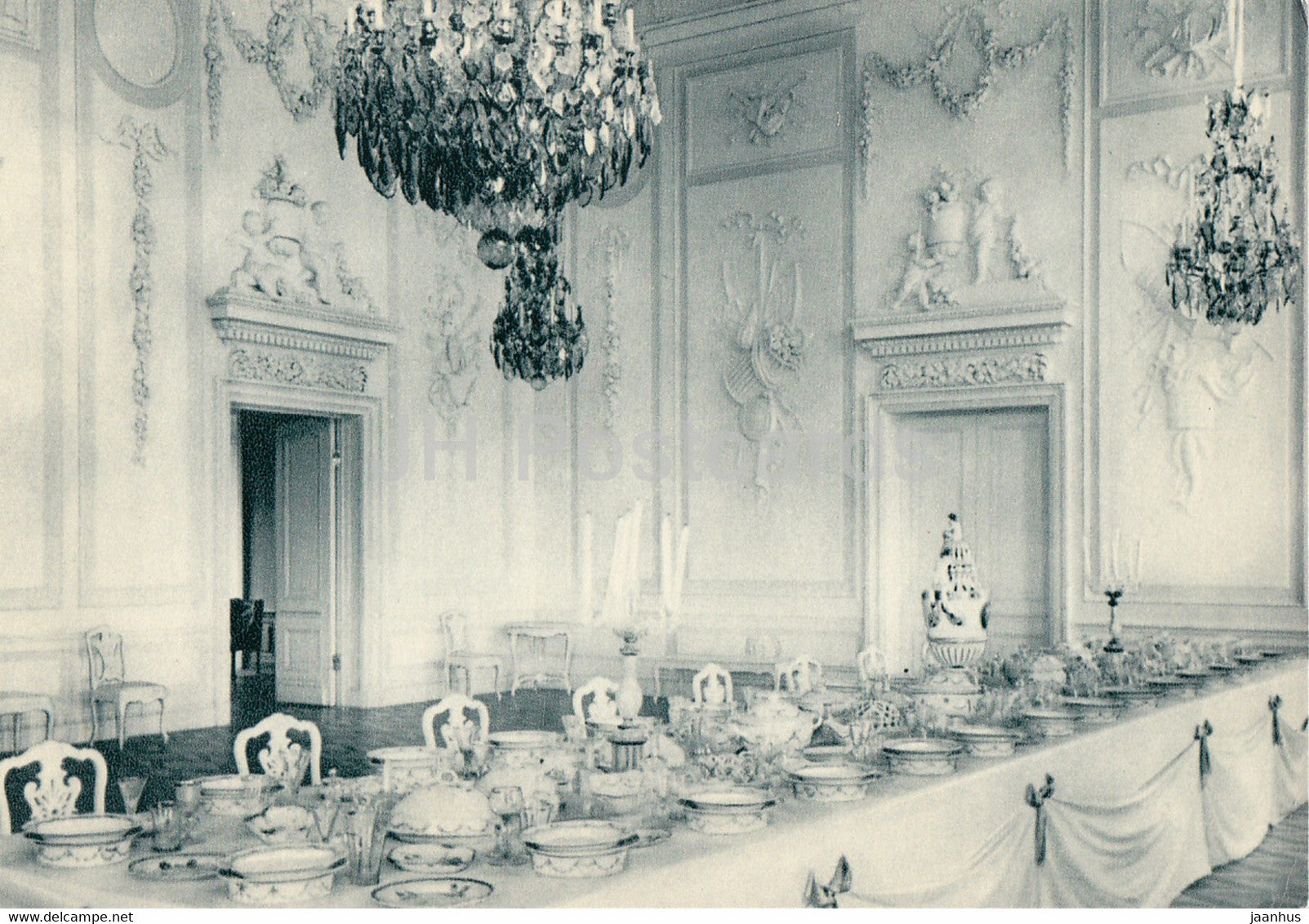 The Great Palace - White Dining Hall - Petrodvorets reborn from the ashes - 1970 - USSR Russia - unused - JH Postcards