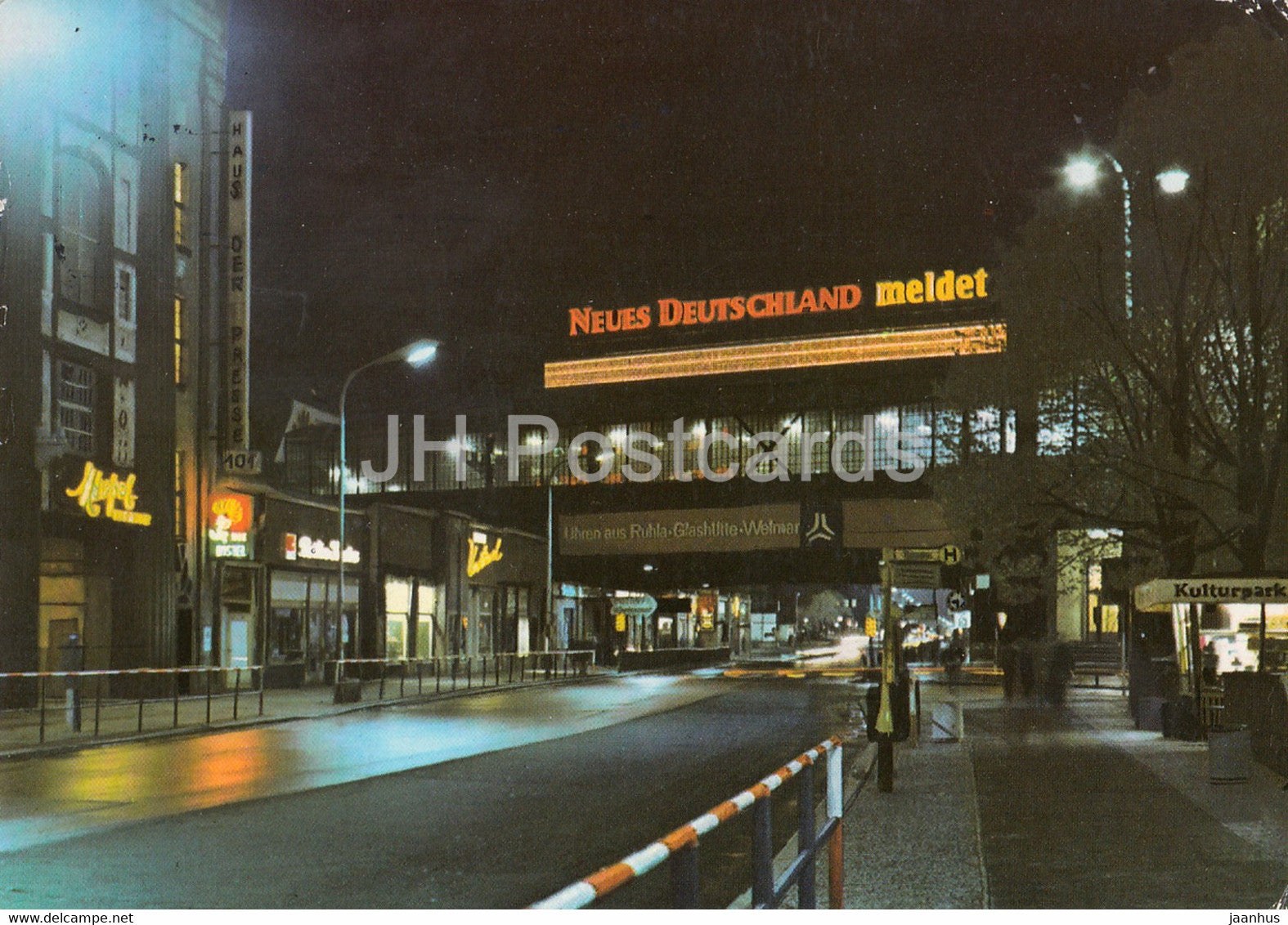 Berlin - Bahnhof Friedrichstrasse - 1979 - Germany DDR - used - JH Postcards