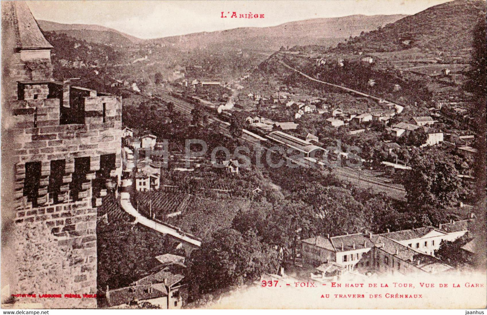 Foix - En Haut de la Tour - Vue de la Gare Au Travers des Creneaux - 337 - old postcard - France - unused - JH Postcards