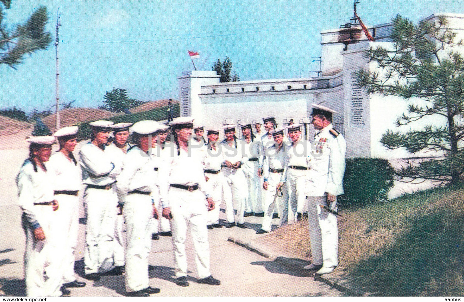 Sevastopol - on Malakhov Kurgan - sailors - Crimea - 1969 - Ukraine USSR - unused - JH Postcards