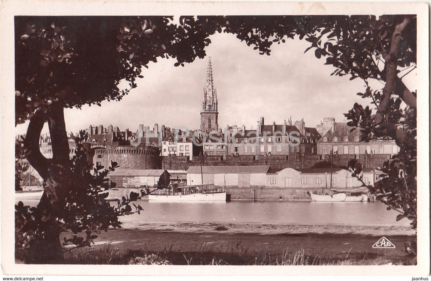 Saint Malo - Vue Generale - 141 - old postcard - France - unused - JH Postcards