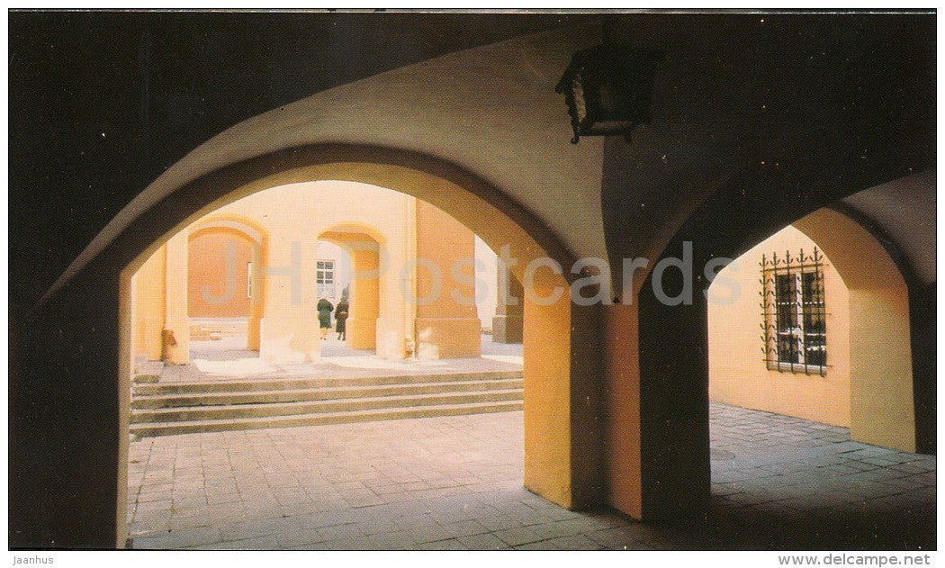 17 - Vilnius University - 1982 - Lithuania USSR - unused - JH Postcards