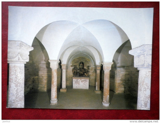 Crypt of St. George`s Basilica at Prague Castle - Prague - large format card - Czechoslovakia - Czech Republik - unused - JH Postcards