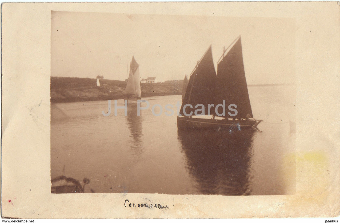 Concarneau - sailing boat - old postcard - France - used - JH Postcards