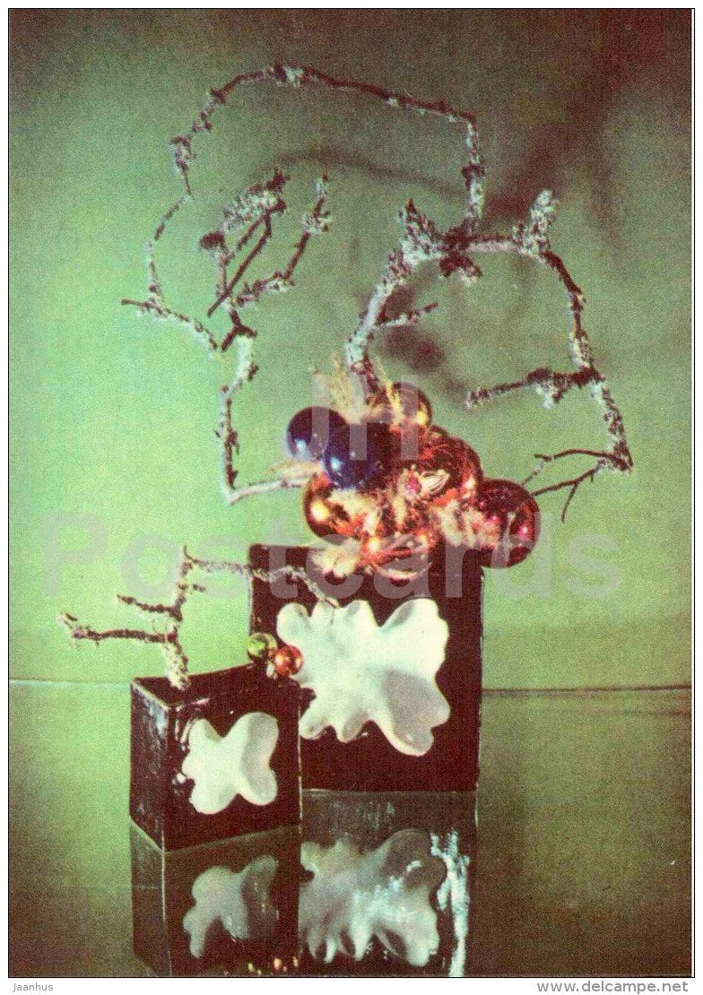 composition Shiny guests - branches - decorations - ikebana - 1979 - Estonia USSR - unused - JH Postcards