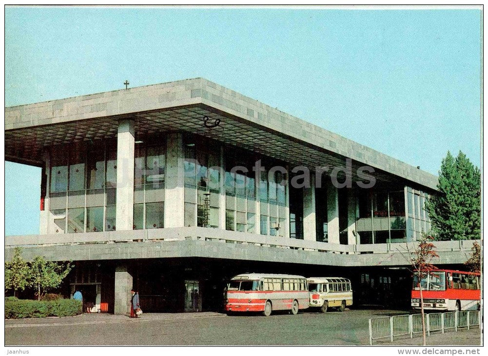 bus station - bus Ikarus , LAZ - Tbilisi - 1980 - postal stationery - AVIA - Georgia USSR - unused - JH Postcards