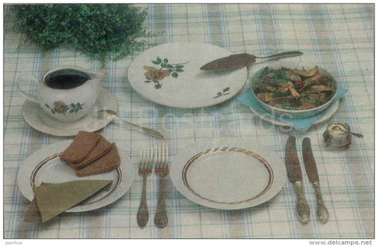 table for the main course - Table Setting - 1985 - Russia USSR - unused - JH Postcards