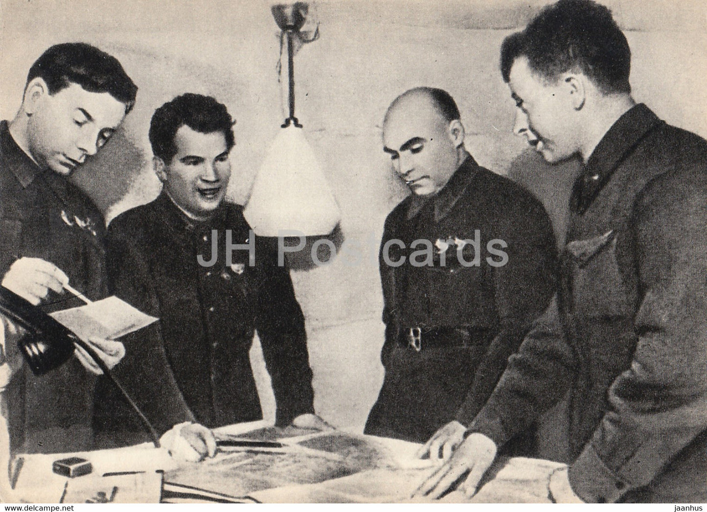 Stalingrad Battle - in the dugout of the commander of the 62nd army - military - 1968 - Russia USSR - unused - JH Postcards