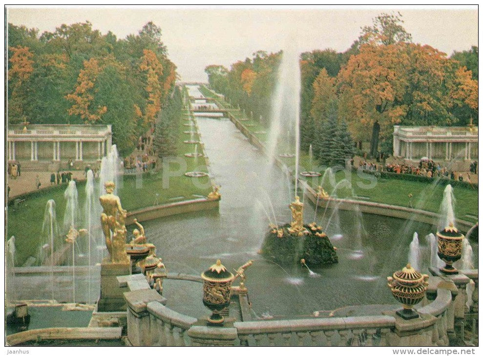The Pool of Great Cascade - fountains - Petrodvorets - 1983 - Russia USSR - unused - JH Postcards
