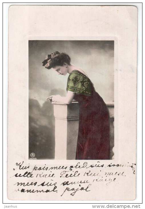 Woman - AL 3921/6 - old postcard - circulated in Tsarist Russia Estonia Abja - used - JH Postcards