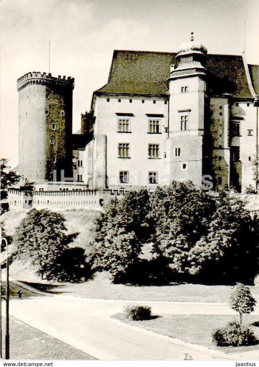 Krakow - fragment Wawelu z Baszta Senatorska - fragment of Wawel Castle with Senator Tower old postcard Poland - unused - JH Postcards