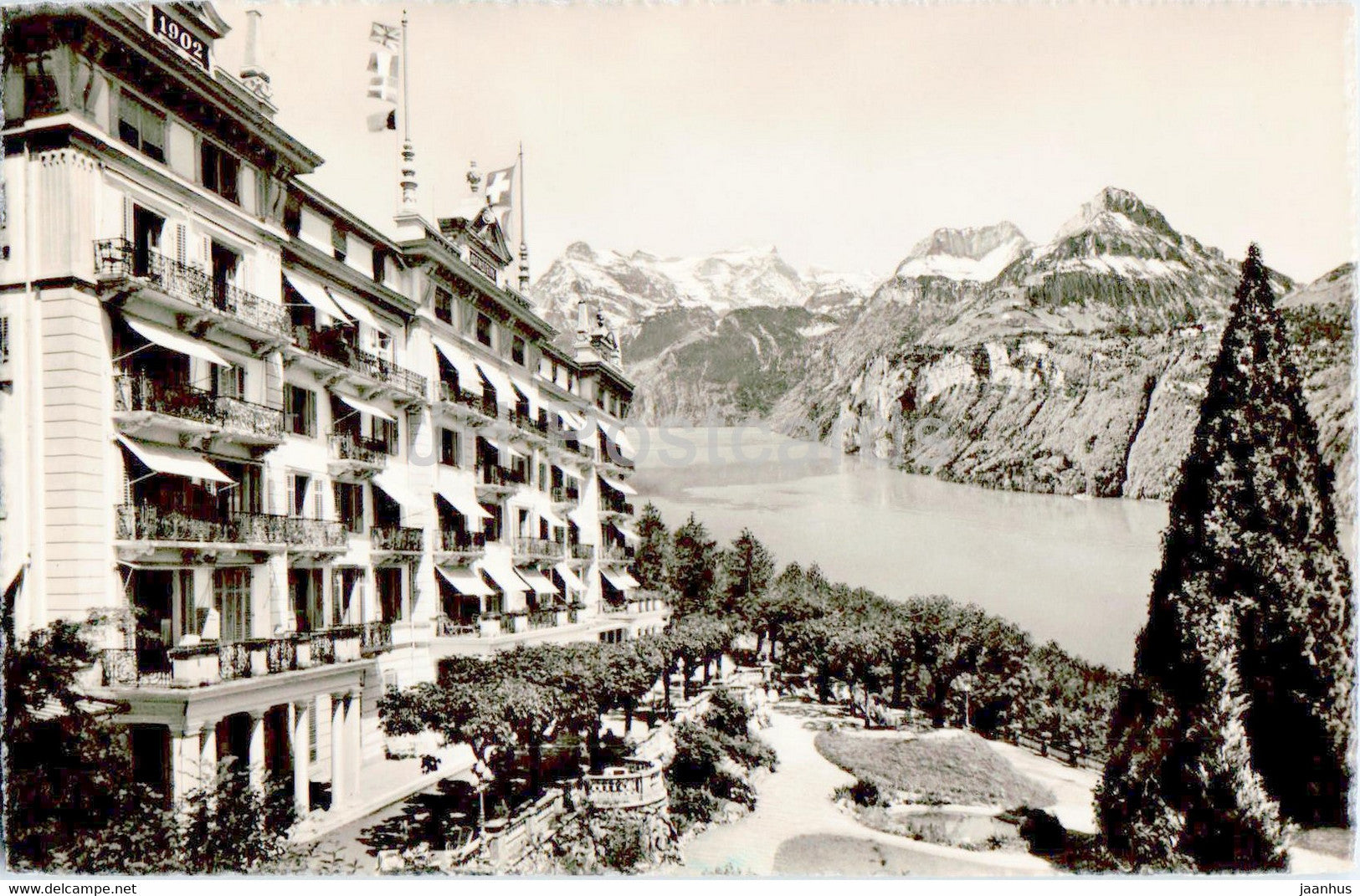 Axenstein - Grand Hotel - Blick gegen Urirotstock - Ober und Niederbauen - 1952 - old postcard - Switzerland - used - JH Postcards