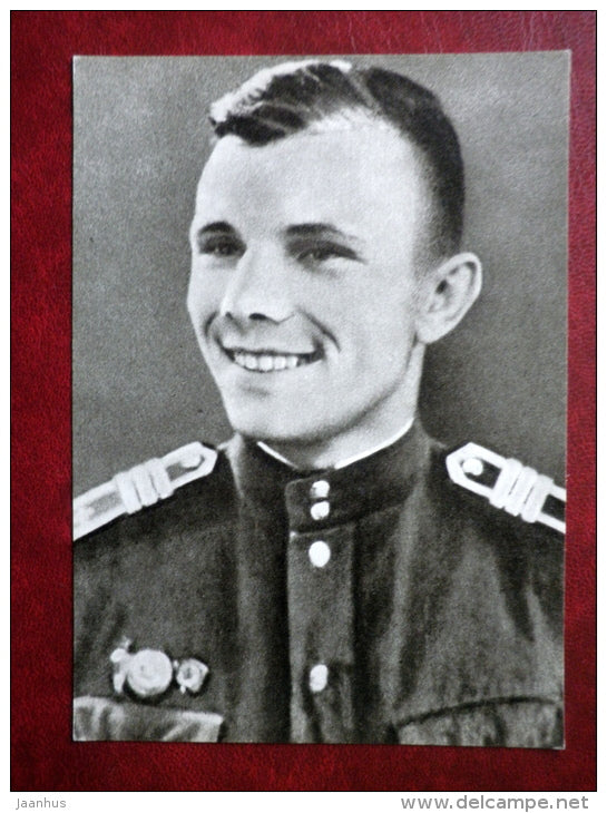 student of Orenburg Aviation School - cosmonaut - Yuri Gagarin - 1969 - Russia USSR - unused - JH Postcards