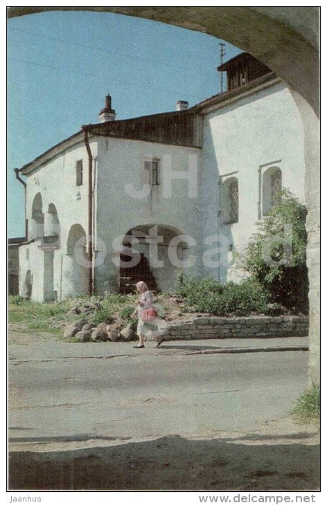 residential merchants´ chambers - Pskov - 1973 - Russia USSR - unused - JH Postcards