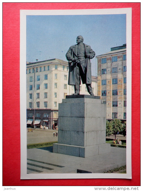 monument to Lenin on Red Square - Vyborg - Viipuri - Russia USSR - unused - JH Postcards