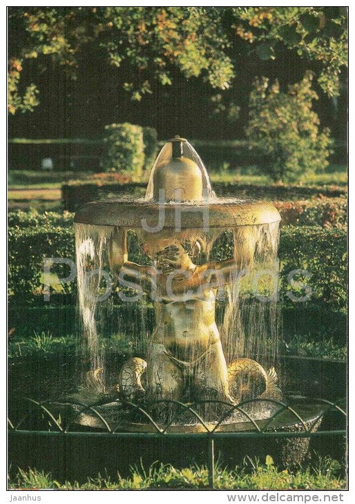 The Triton Cloche Fountain - The Fountains of Petrodvorets - 1987 - Russia USSR - unused - JH Postcards