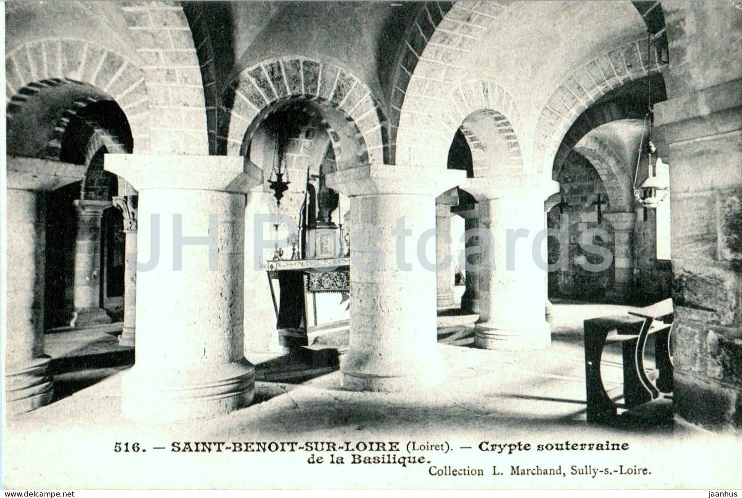 Saint Benoit sur Loire - Crypte souterraine de la Basilique - The Crypt - 516 - old postcard - 30 - France - used - JH Postcards