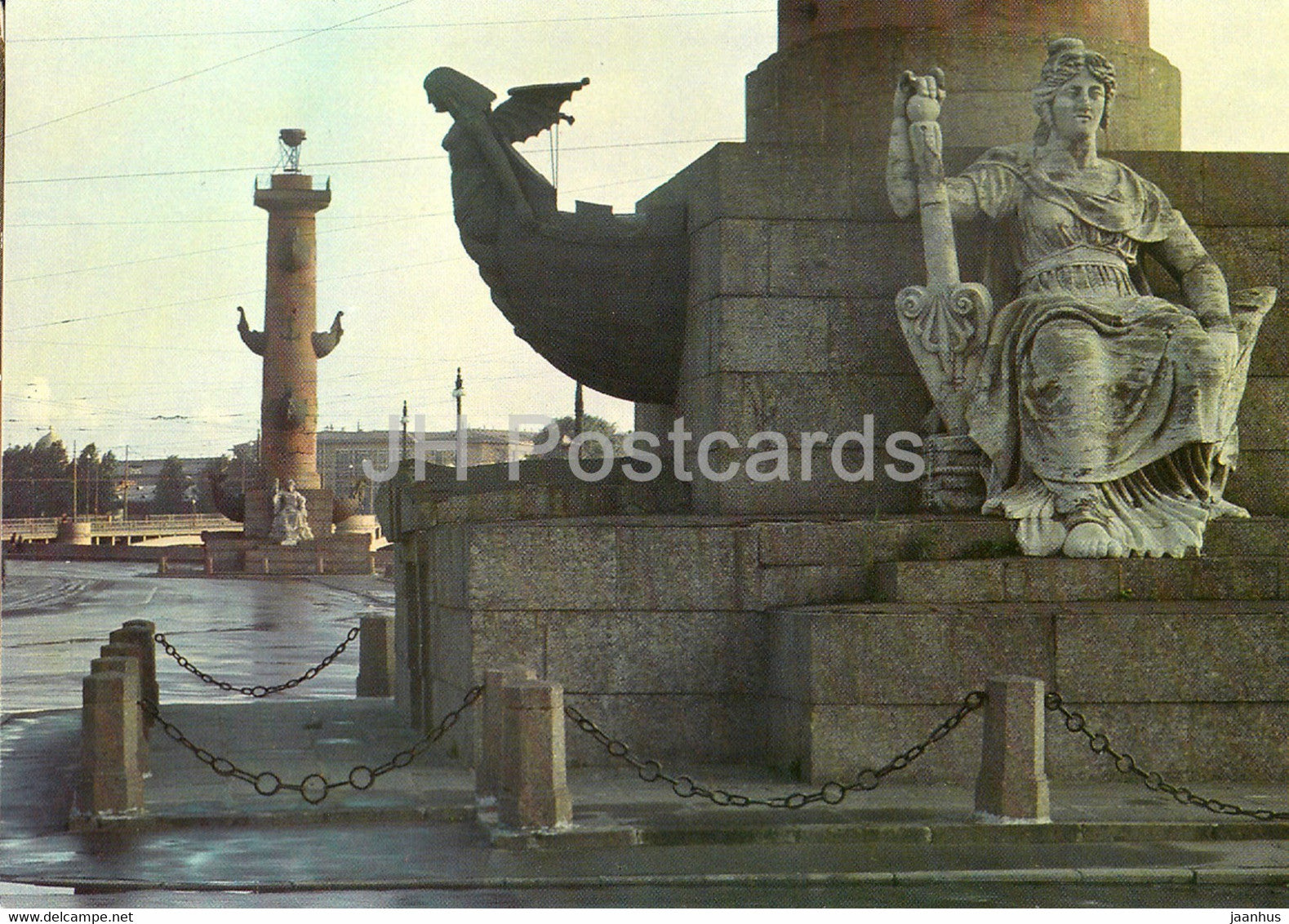 Leningrad - St Petersburg - The Rostral Columns - Allegory of the Neva - Russia USSR - unused - JH Postcards