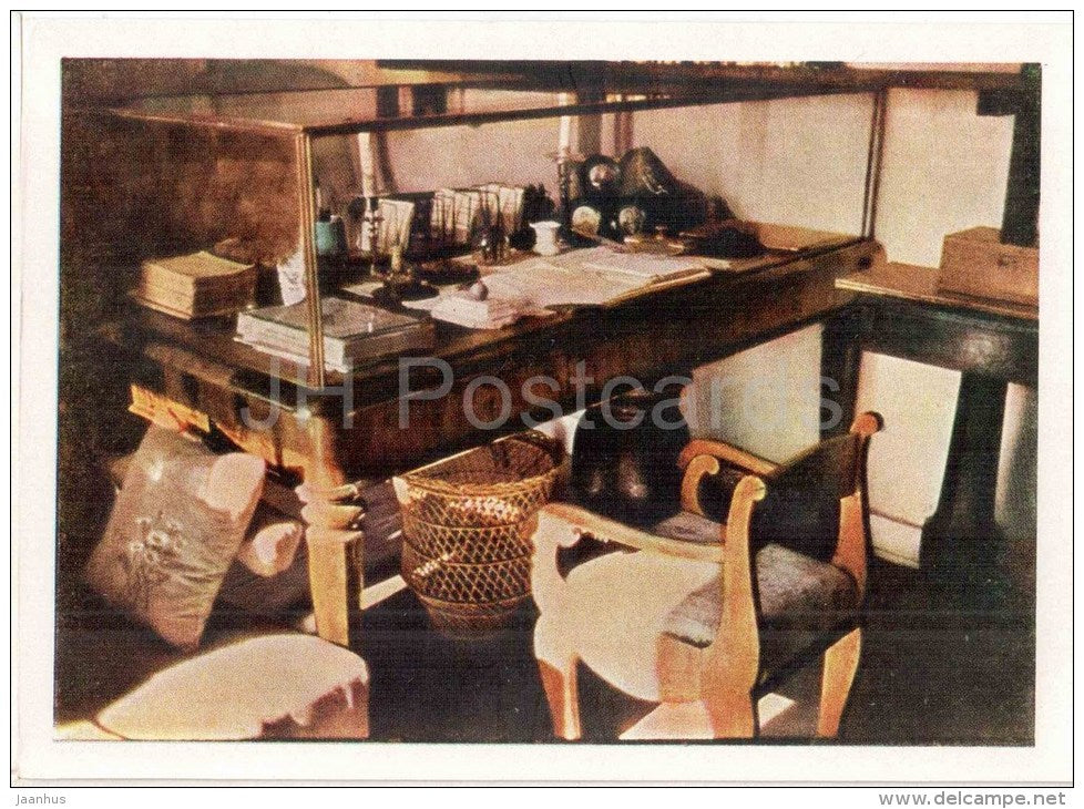 Museum . Writing Desk of Tolstoy - Home of Russian Writer Leo Tolstoy - Yasnaya Polyana - 1963 - Russia USSR - unused - JH Postcards