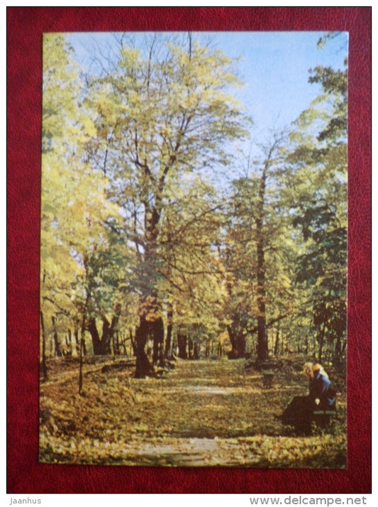 Autumn in the Castle park - Haapsalu - 1979 - Estonia USSR - unused - JH Postcards