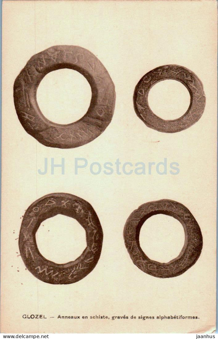 Glozel - Anneaux en schiste - graves de signes alphabettiformes - old postcard - France - unused - JH Postcards