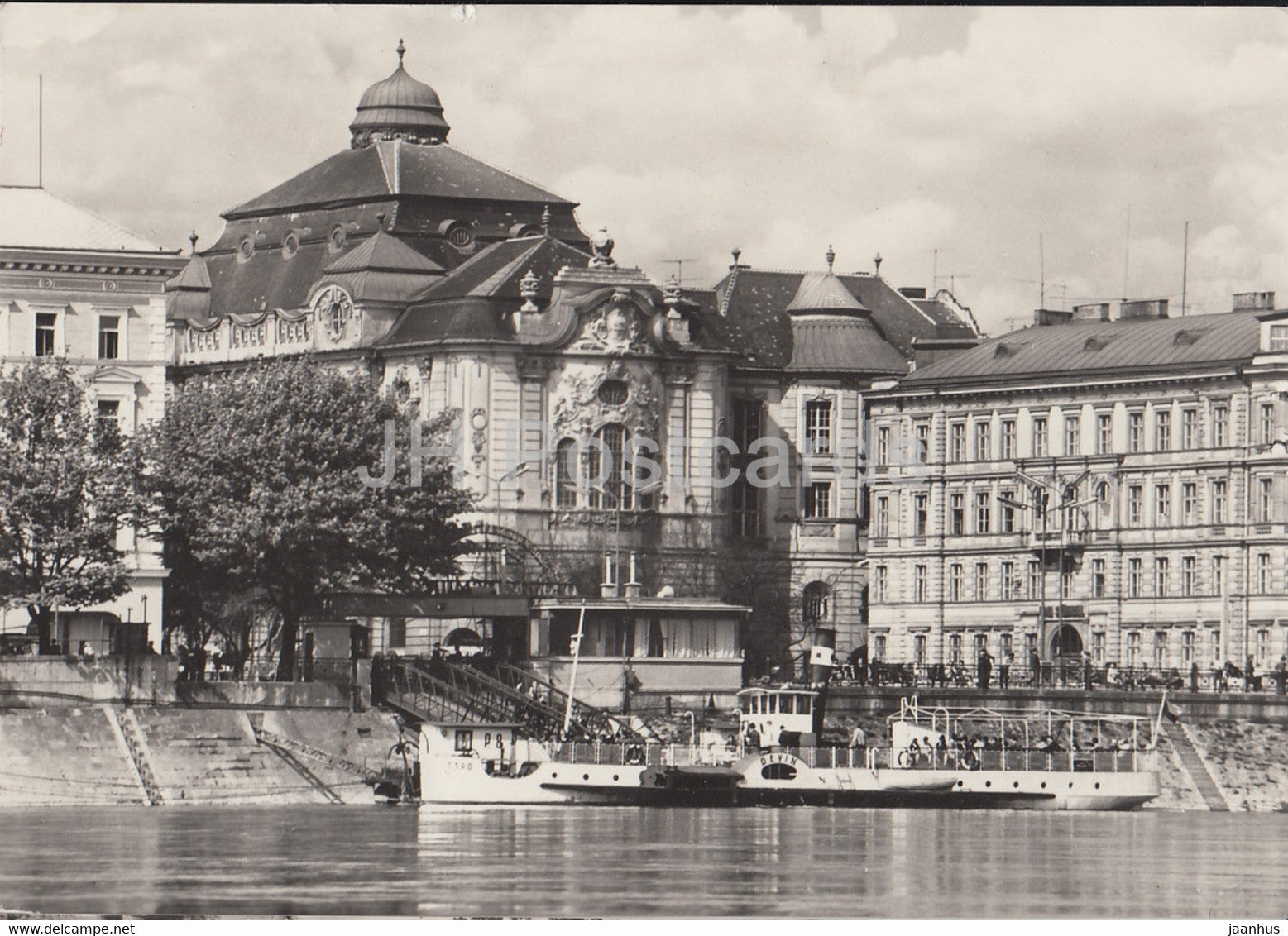 Bratislava - city view - steamer ship Devin - Czechoslovakia - Slovakia - used - JH Postcards