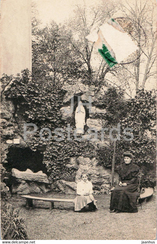 Mother and Daughter - old postcard - France - used - JH Postcards