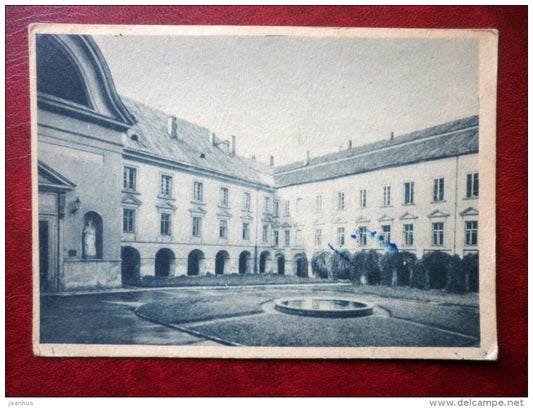 university - Vilnius - 1948 - Lithuania USSR - used - JH Postcards